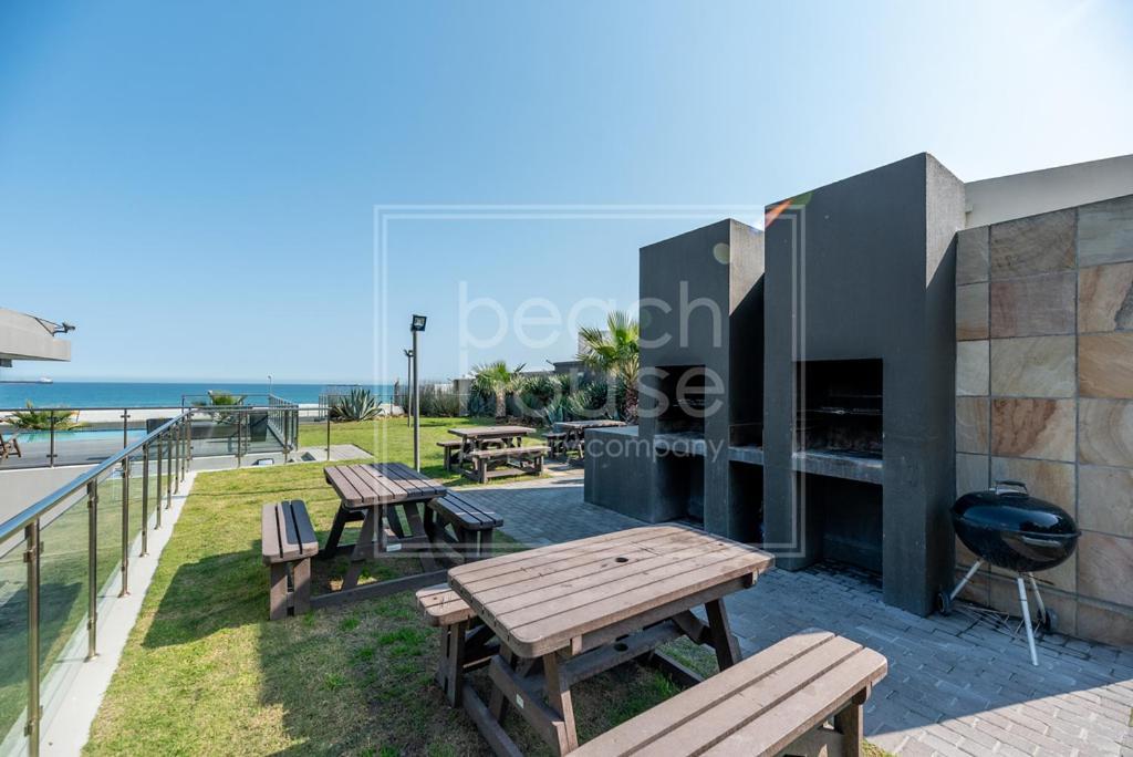 Luxury Beachfront Apartment In Blouberg- 1 Bedroom Cape Town Exterior photo